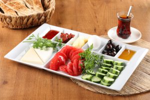 თეფშის საუზმე ერთ პერსონაზე